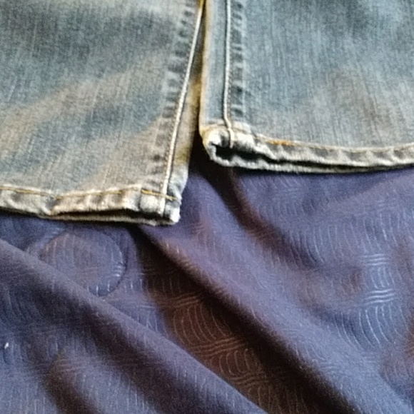Jeans - Picture 3 of 4